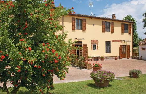 Beautiful Home In Ponte Buggianese Pt - Foto 1