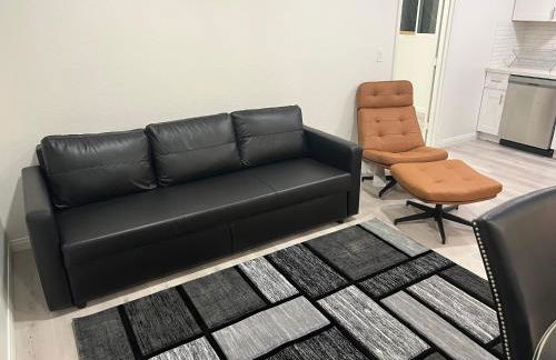 Modern and charming 1 bed first floor apartment - Photo 7