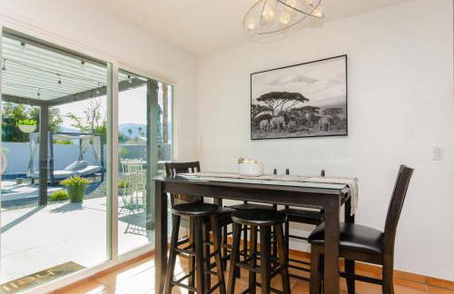 Zen Palm Springs Villa Pool and Mountain View - Foto 8