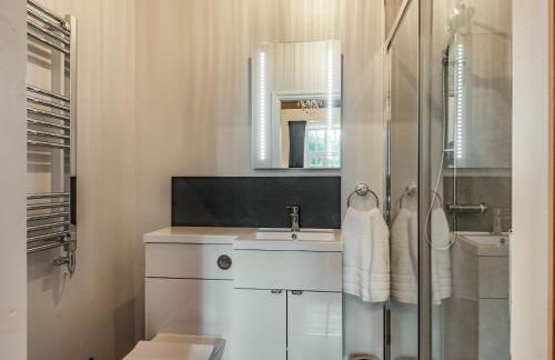 Groudd Hall - Photo 26