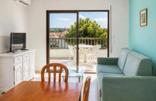 Turyva Tarongers 3 - Modern 2 Bed Holiday Apartment for Families & Couples - Foto 2