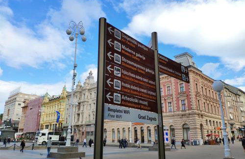 Luxurios and historic apartment "Shine" - right on the Main Square - Foto 70