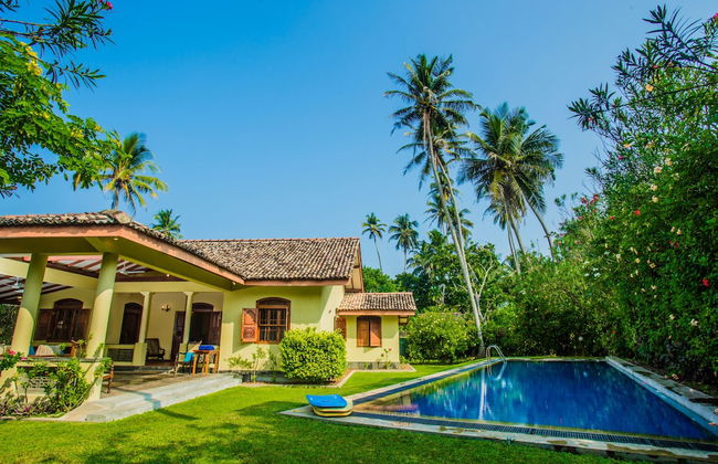 The Chalet - Whole Villa 2 Bedroom (Sleeps 4) - Photo 1