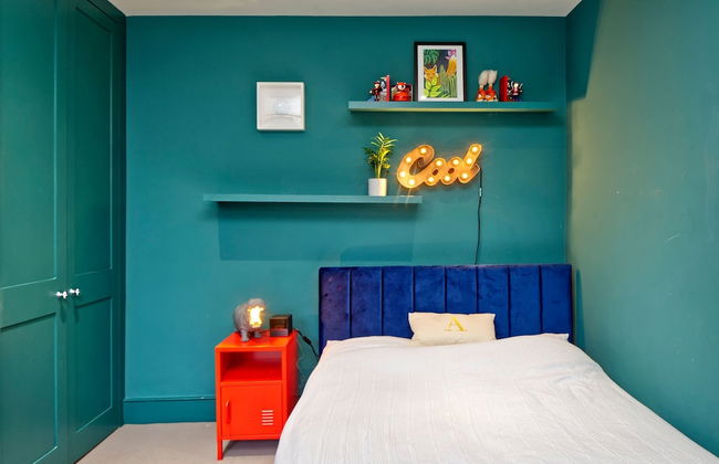 4 Bedroom House, Barnes - Foto 19