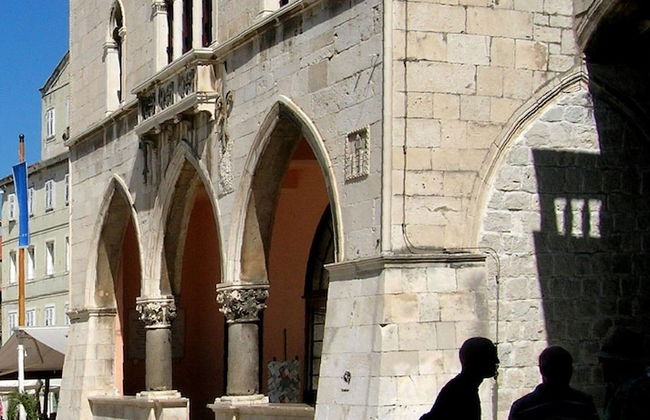 Big 80 m2 apt With Balcony in the Heart of Split - Foto 38