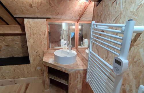 Appartement atypique avec piscine partagée. - Foto 21