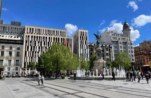 ZaragozaHome El Tubo - Ideal Familias - Parking - Foto 32