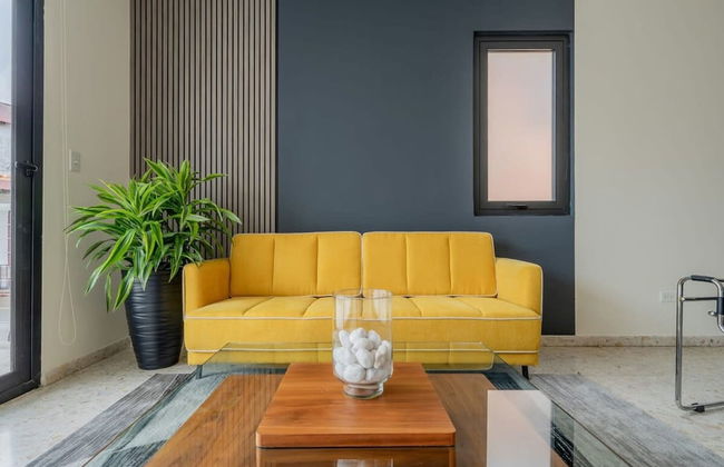 w Classy 1BR in Casco Antiguo - Photo 5