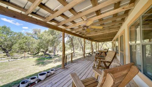 Swim, Hike and Unwind Serene Hill Country Retreat - Foto 2