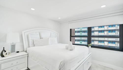 Oceanfront Escape with Resort Amenities Gym Pools and Sauna 1408 - Foto 5