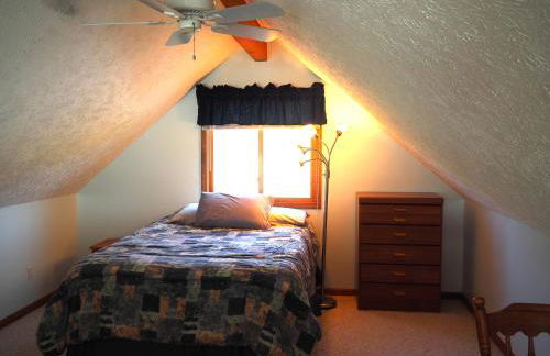 The Hilltop Retreat - Peaceful with Great Views! - Foto 24