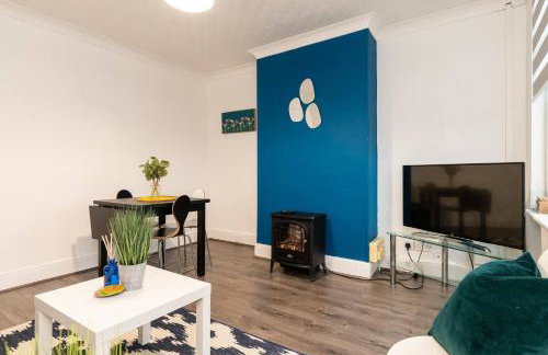 Sleek City Getaway - Walkable Free Parking - Foto 3