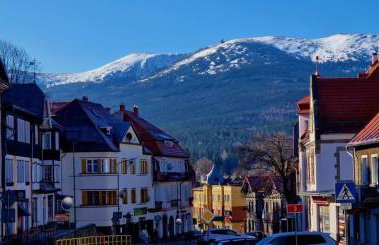 Środkowa widok na góry 1 piętro garaż gratis - Foto 5