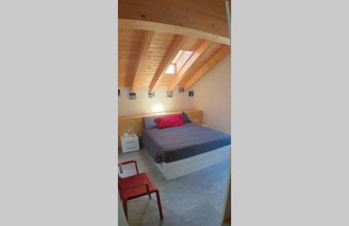 LA FINESTRA SUL FIUME-GRAZIOSA MANSARDA.CIR 014O74 - Foto 40