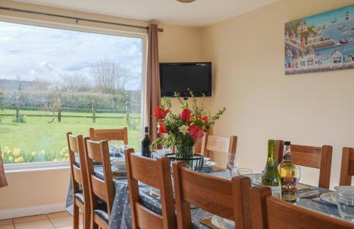 Court House Farmhouse - Photo 13