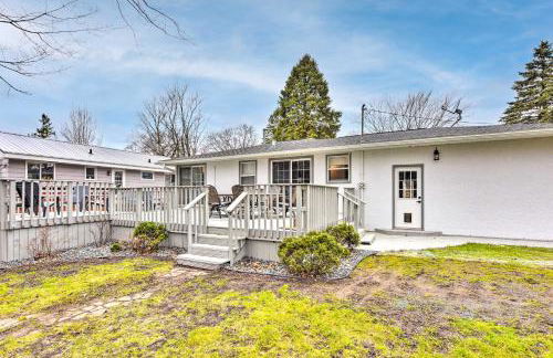 Walk to Lake Pepin Charming Retreat with Deck - Foto 22