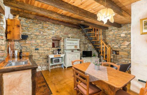 Holiday house Dorstari by Villsy - large garden with pool, playground for kids and adults - Photo 22