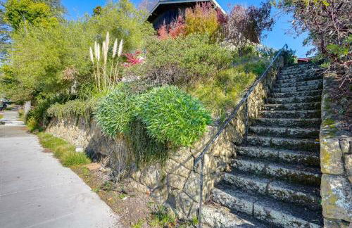 Golden Gate and Sunset Views! Classic Berkeley Home - Photo 32
