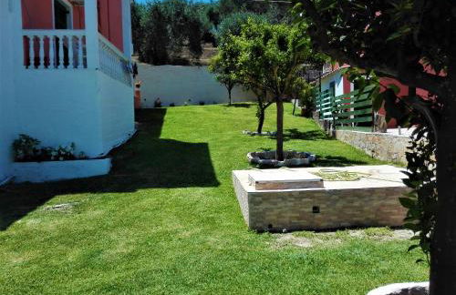 Dinos Green Place - Photo 15