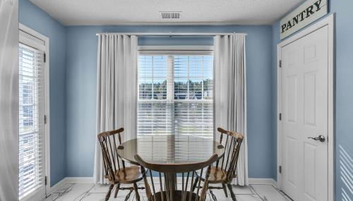 Modern 6BR Haven with Playroom, Gym & Deck! home - Foto 3