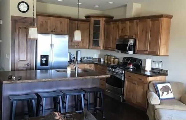 Inn on Bigfork Bay Townhouse on Bigfork Bay - Photo 8