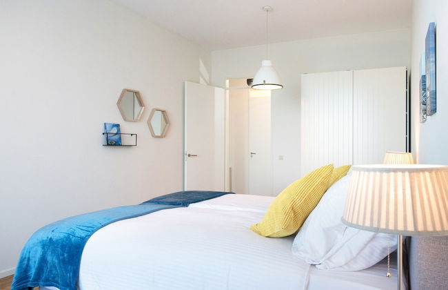 Appealing Apartment in Den Haag With Balcony, Terrace - Photo 8