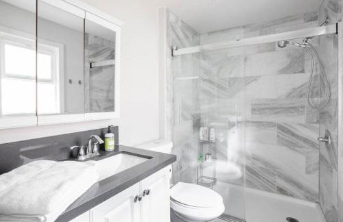 Amazing Views with Heated Pool and Jacuzzi Near Beach - Foto 28