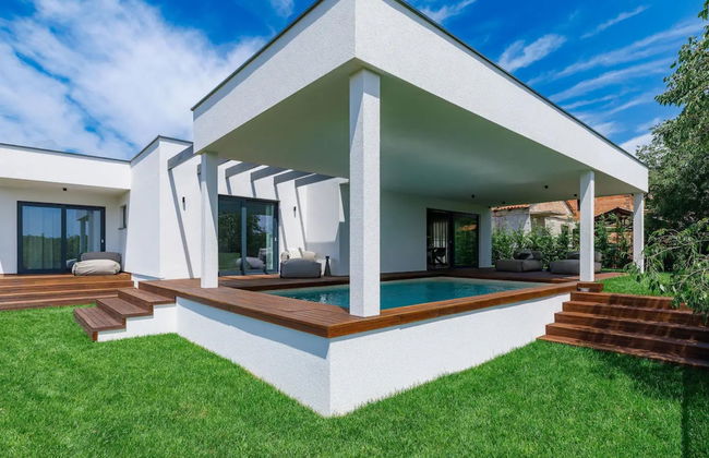 Holiday House with Pool Casa Lavanda - Photo 1