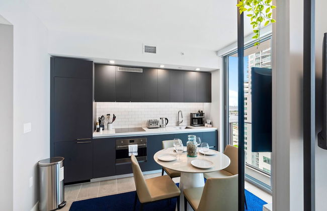 Modern High-Rise Condo with Pool/Gym, in Central DT MIAMI! - Photo 49