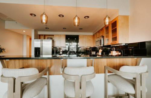 Timeless Modern Luxury at Bellerive on the River - Photo 8