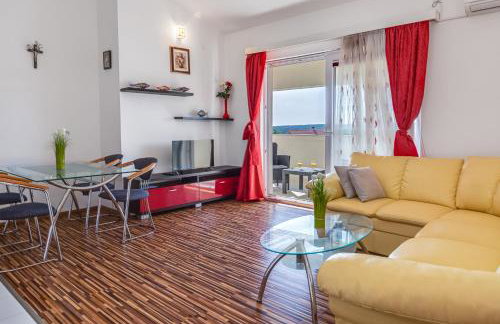 Apartman Strmota s bazenom i jakuzijem - Foto 31