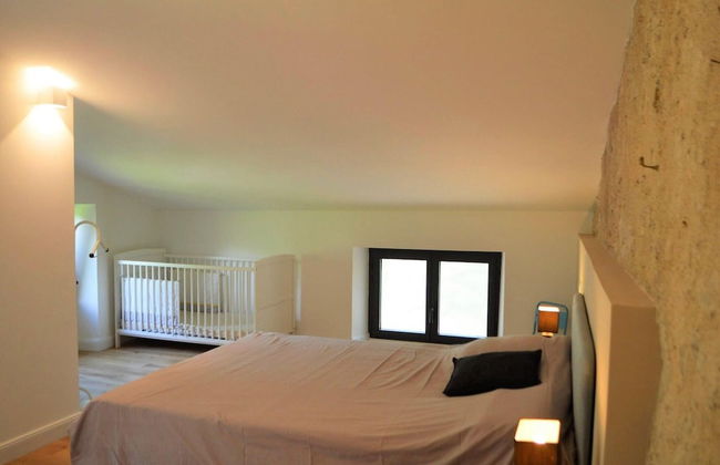 Unique Villa With Private Pool - Photo 3