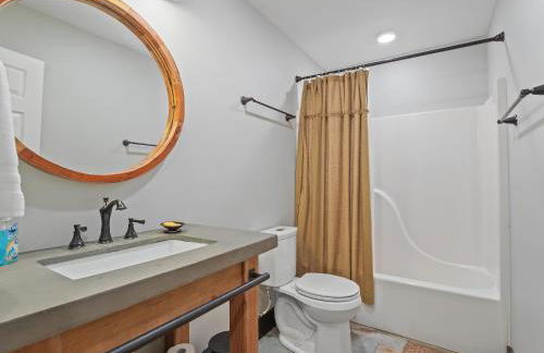 Flat Rock Cabin - Amazing Main Channel Views! - Foto 15