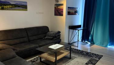 Stilvolle Wohnung im Erdgeschoss - Foto 2