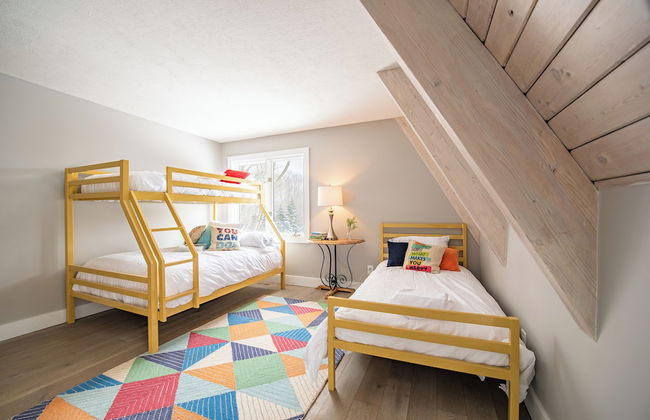 Lakefront 3BR Luxury Home at High Bluffs - Foto 2