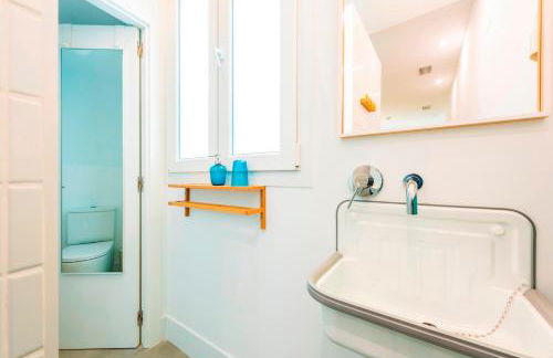 Be Mate Gran Vía Suites - Photo 104