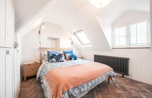 Luxurious & modern on-the-beach family retreat - Foto 22