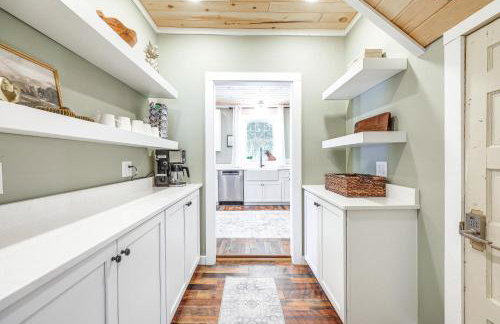 15 Mi to Canadian Border Home with Yard! - Foto 11