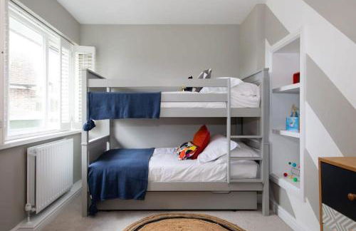 Bosham 3 BR Beach House with Garden & Playhouse - Foto 54