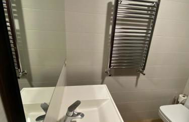 HomeOffice with Church Views - Foto 45