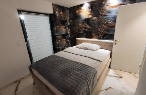 Kuća za odmor Villa Cesarica - Zagreb - Foto 38