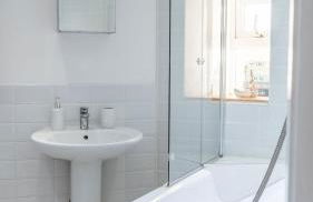 Superb Cintra Beachside Apartments - Photo 42