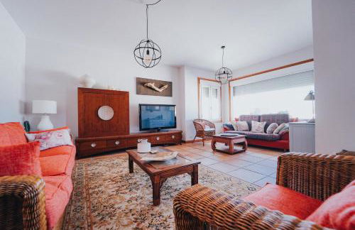 Villa con piscina a pie de playa - Foto 12