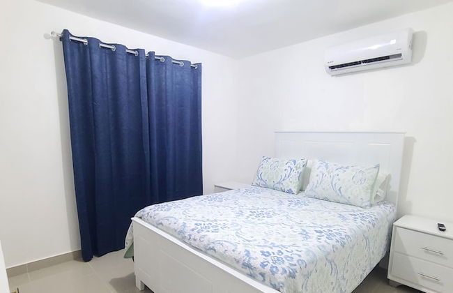 Con piscina a 10 minutos del aeropuerto - Foto 3