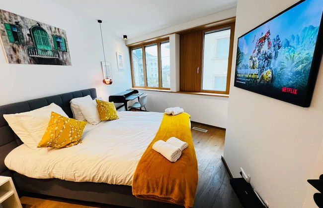 Beautiful one bedroom w balcony&parking - Foto 1