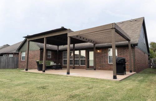 Your Family’s Home Away from Home w/ No Extra Fees - Foto 68