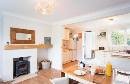 Spacious 3 Bed Cottage Near Beaches - Foto 8