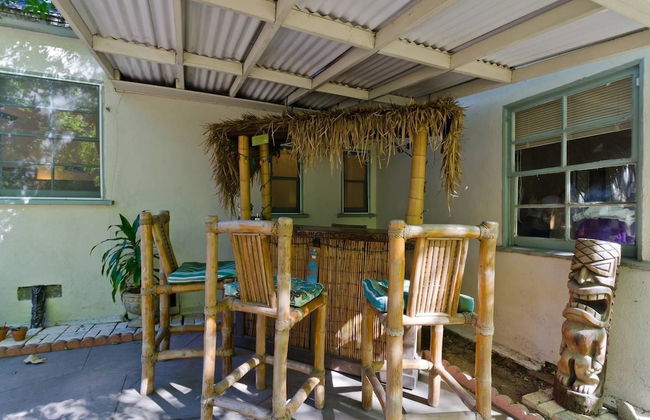 Hollywood Hills Canyon Breezes - Photo 22