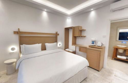 DelMar Suites Syros - Photo 29