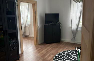 Beautiful, renovated, private apartment above bakery - Foto 3